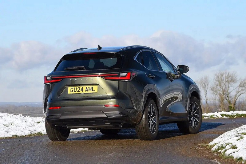 lexus_nx_3